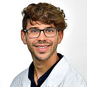 Profilbild von Dr. med. Maximilian Rösch