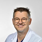 Profilbild von Dr. med. Jens Schneider (MHBA, EBIR, EBIR-ES)