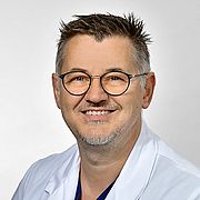 Profilbild von Dr. med. Jens Schneider (MHBA, EBIR, EBIR-ES)
