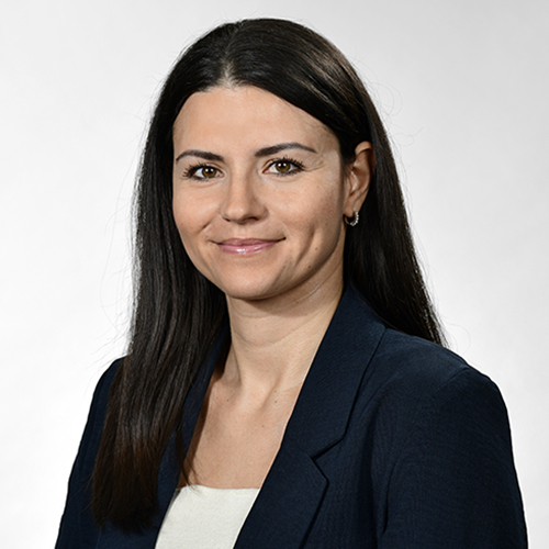 Anett Kristic team photo